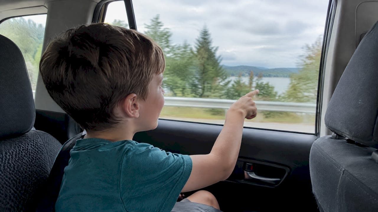 13 Best Screen Free Car Ride Activities and an Audio First Plan